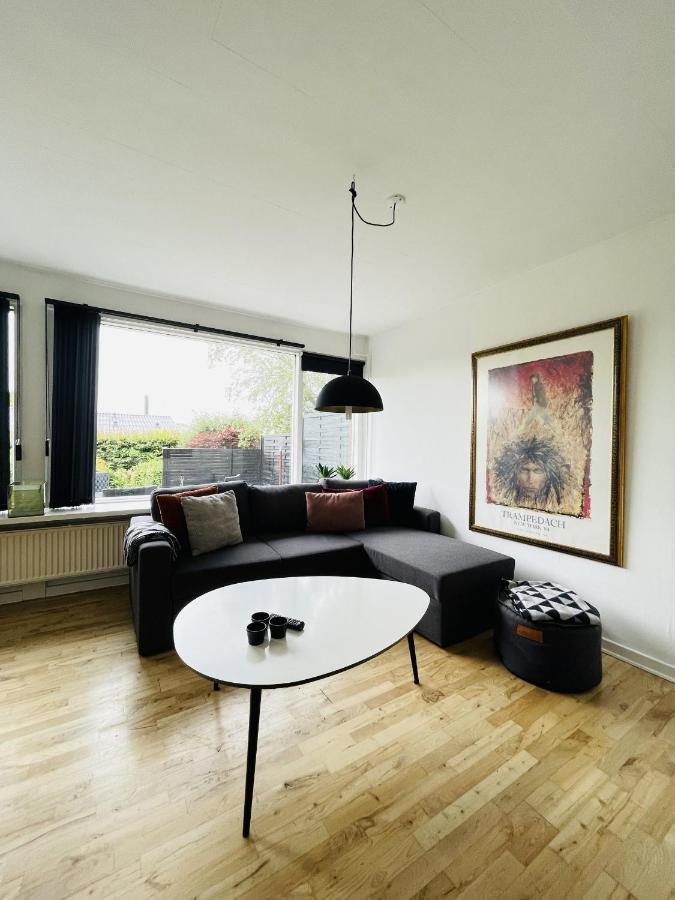 Вилла Aday - Quiet And Cozy House Ольборг Экстерьер фото